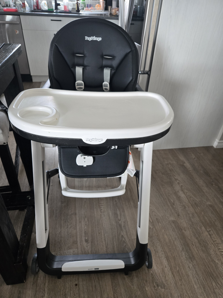 Peg Perego Siesta High Chair - Black