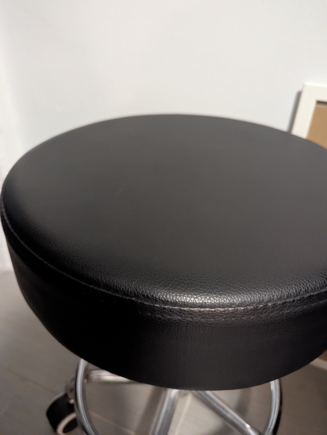 Black Rolling Stool - photo 4