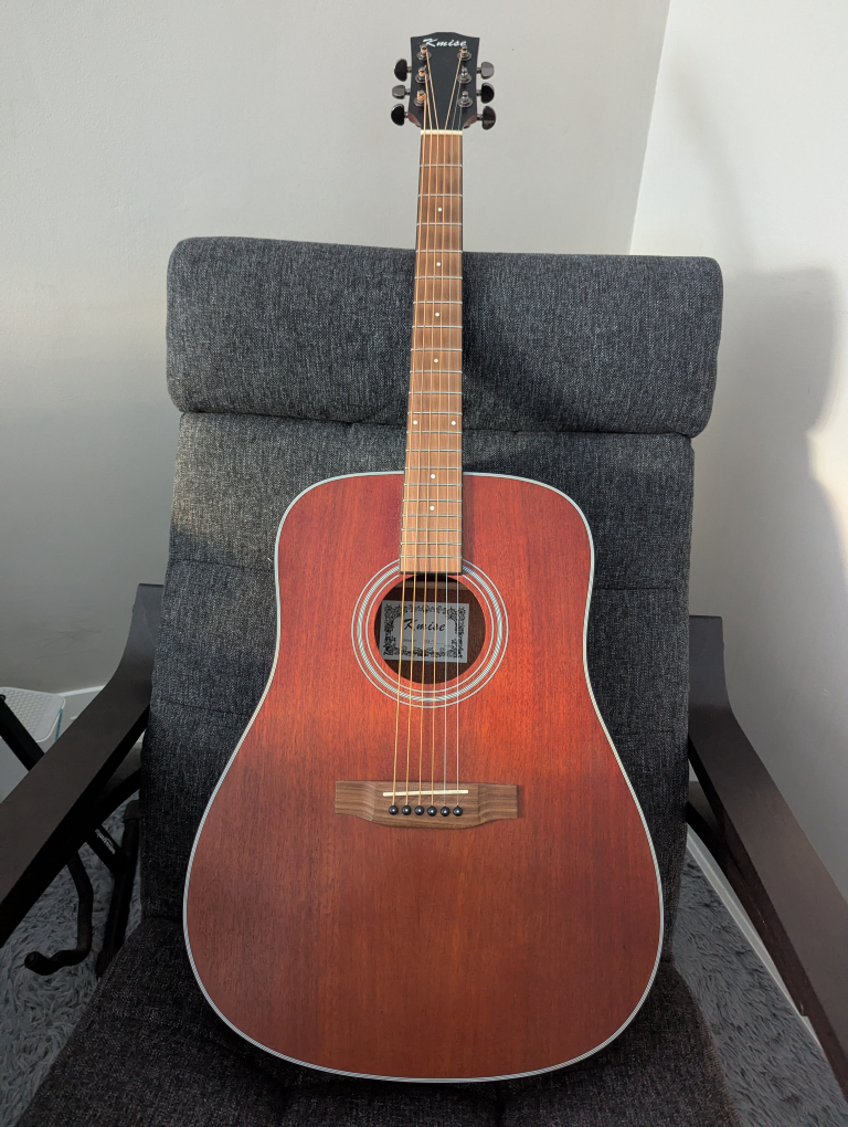 Kmise Acoustic Guitar