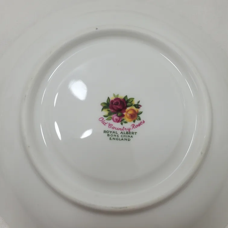 💚Vintage Royal Albert Old Country Roses Teacup sets image indicator(9)
