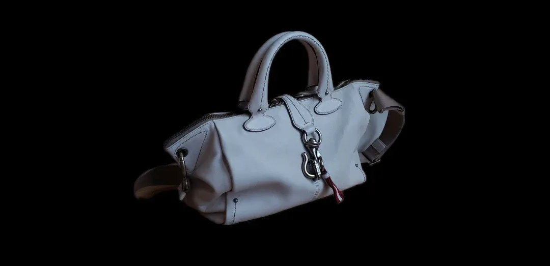 Vintage Bally Cream Leather 2-Way Bag image indicator(2)