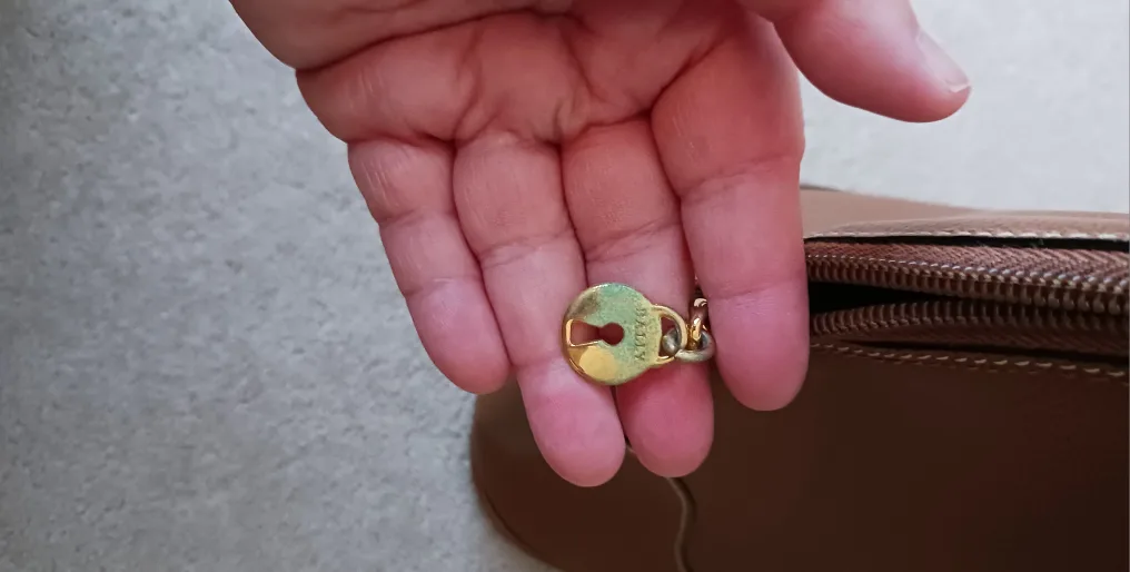 Vintage Bally tan leather handbag image indicator(3)