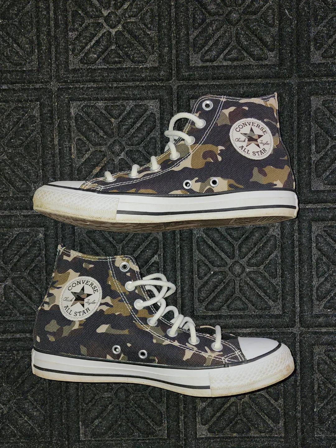 Water Resistant Camo Converse thumbnail