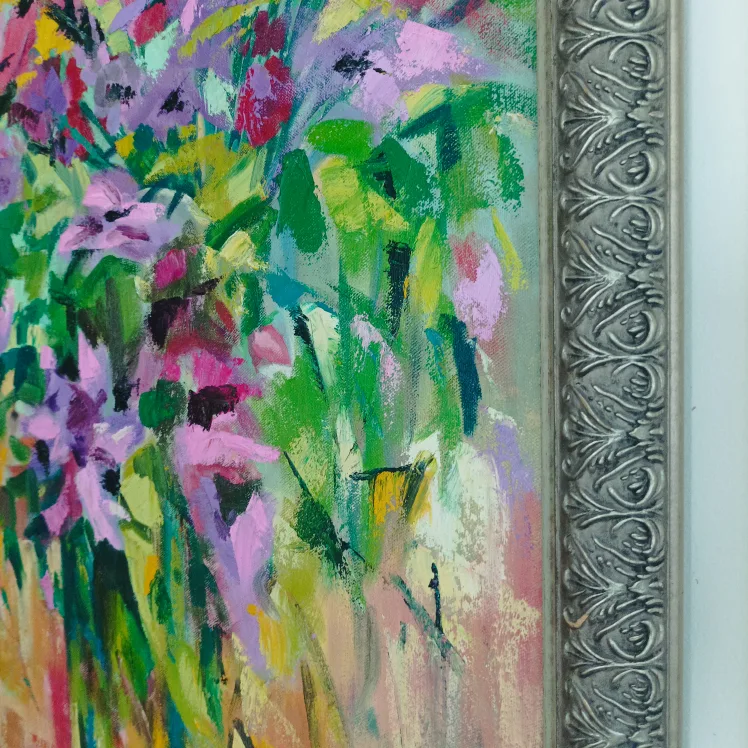 Vibrant Floral Oil Painting in Ornate Frame image indicator(8)