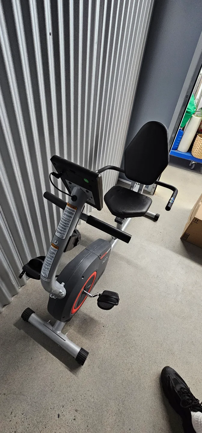 HealthRider H22X Recumbent Exercise Bike image indicator(2)