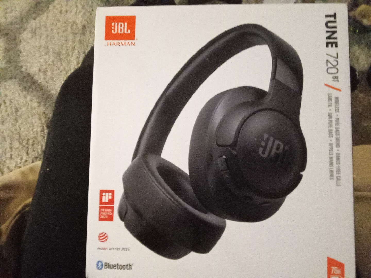 JBL Tune 720BT Wireless Headphones - Pure Bass Sound