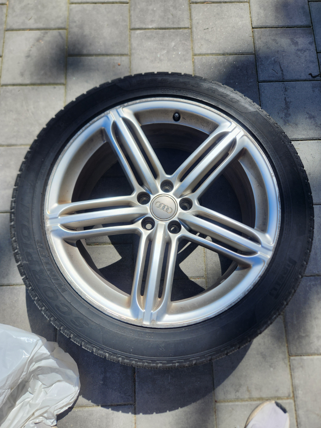 2010 Audi Q5 factory 20" Rims - photo 3