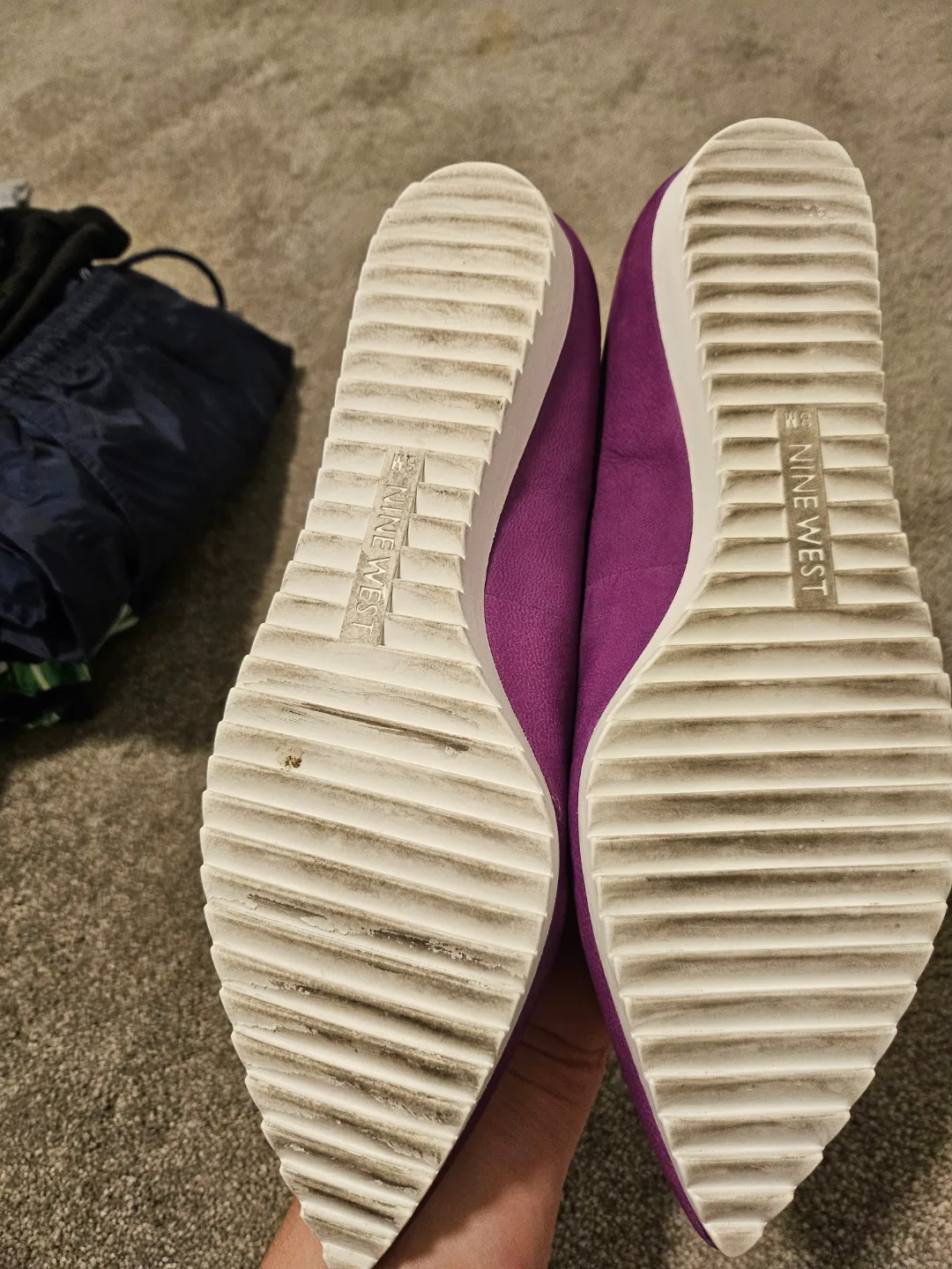 Nine West Purple Pointed-Toe Flats Size 8M image indicator(3)