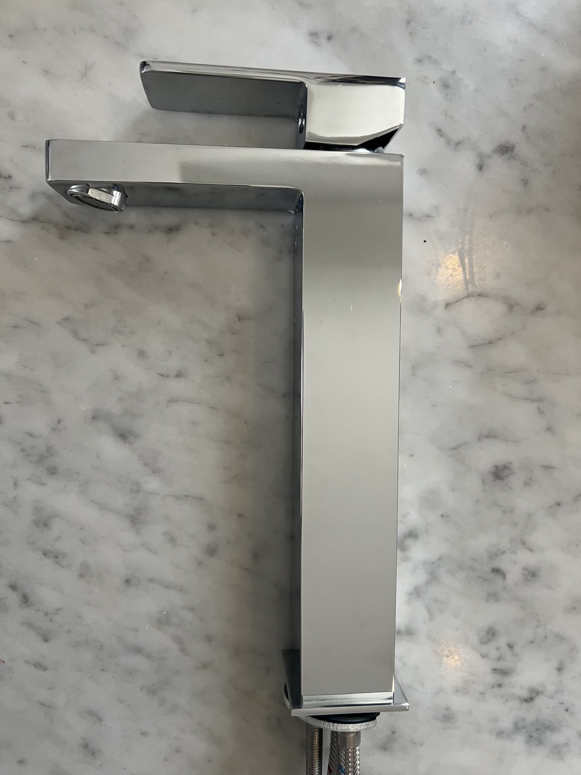 Aquabrass Chrome Bathroom Faucet and stopper