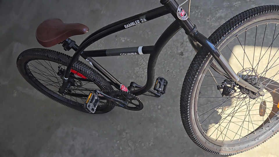 Columbia Ramble 26 Men's Cruiser Bicycle - photo 2