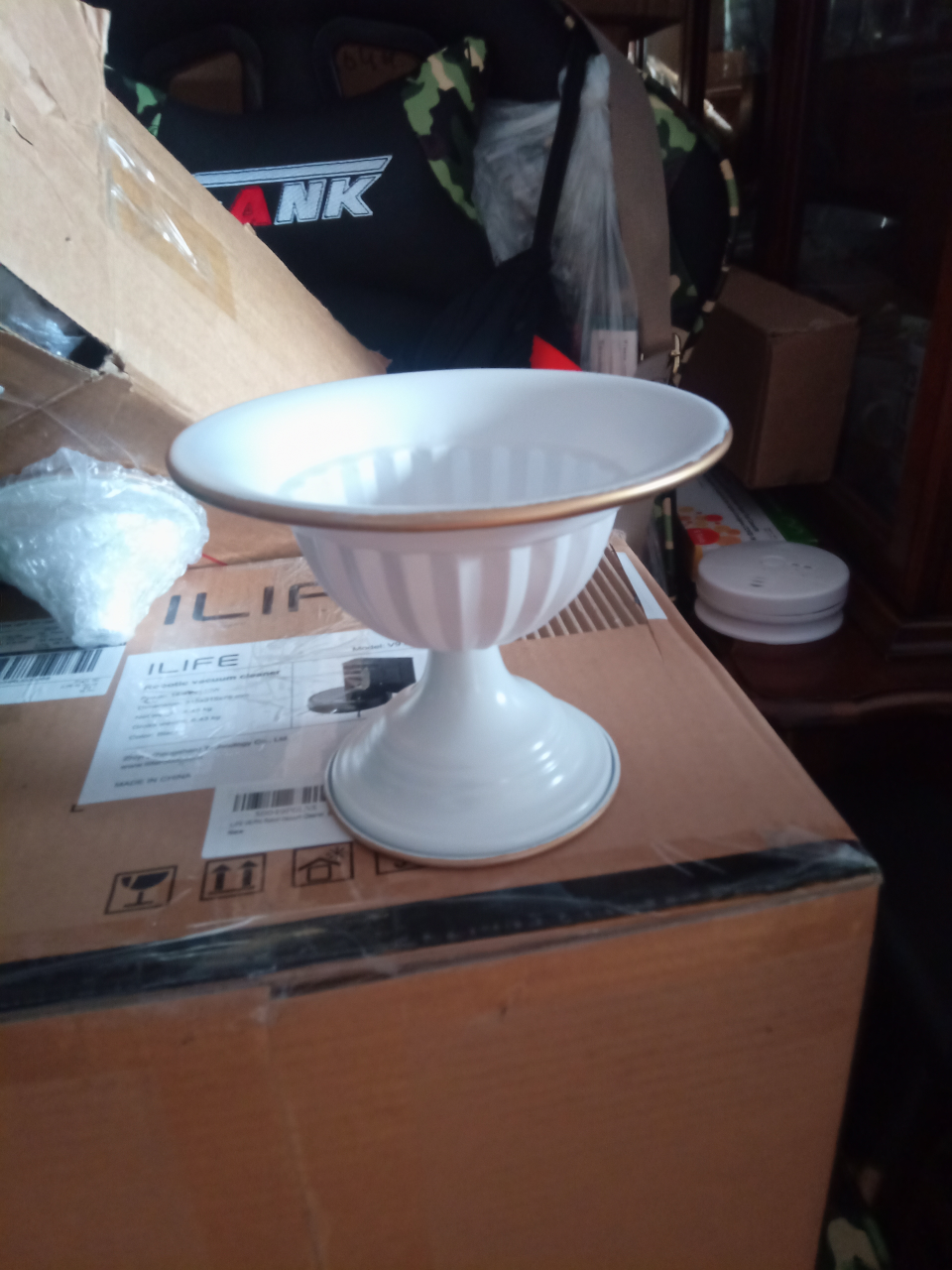 10pc White Pedestal Bowl with Gold Accents