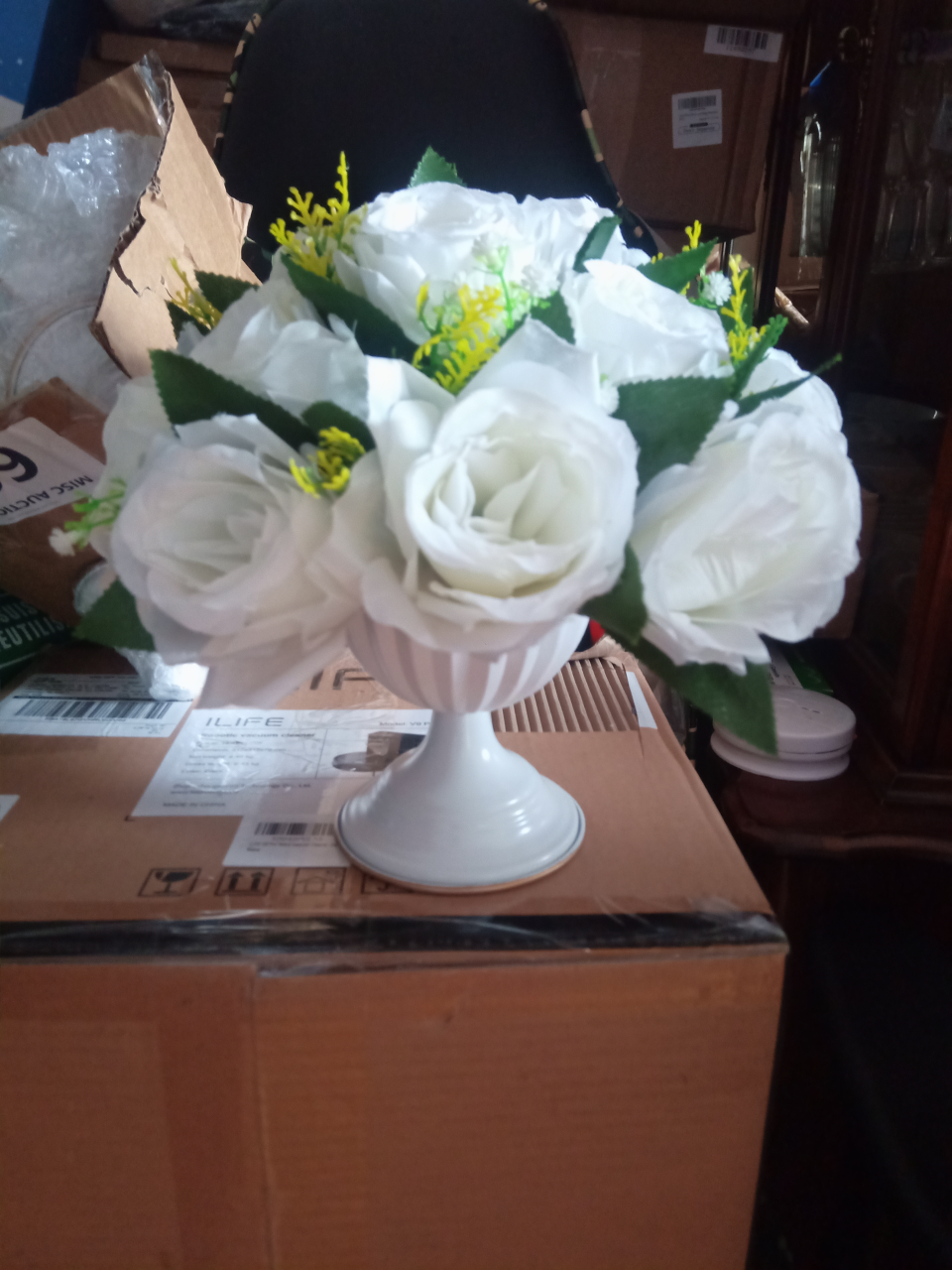 10pc White Pedestal Bowl with Gold Accents - photo 2