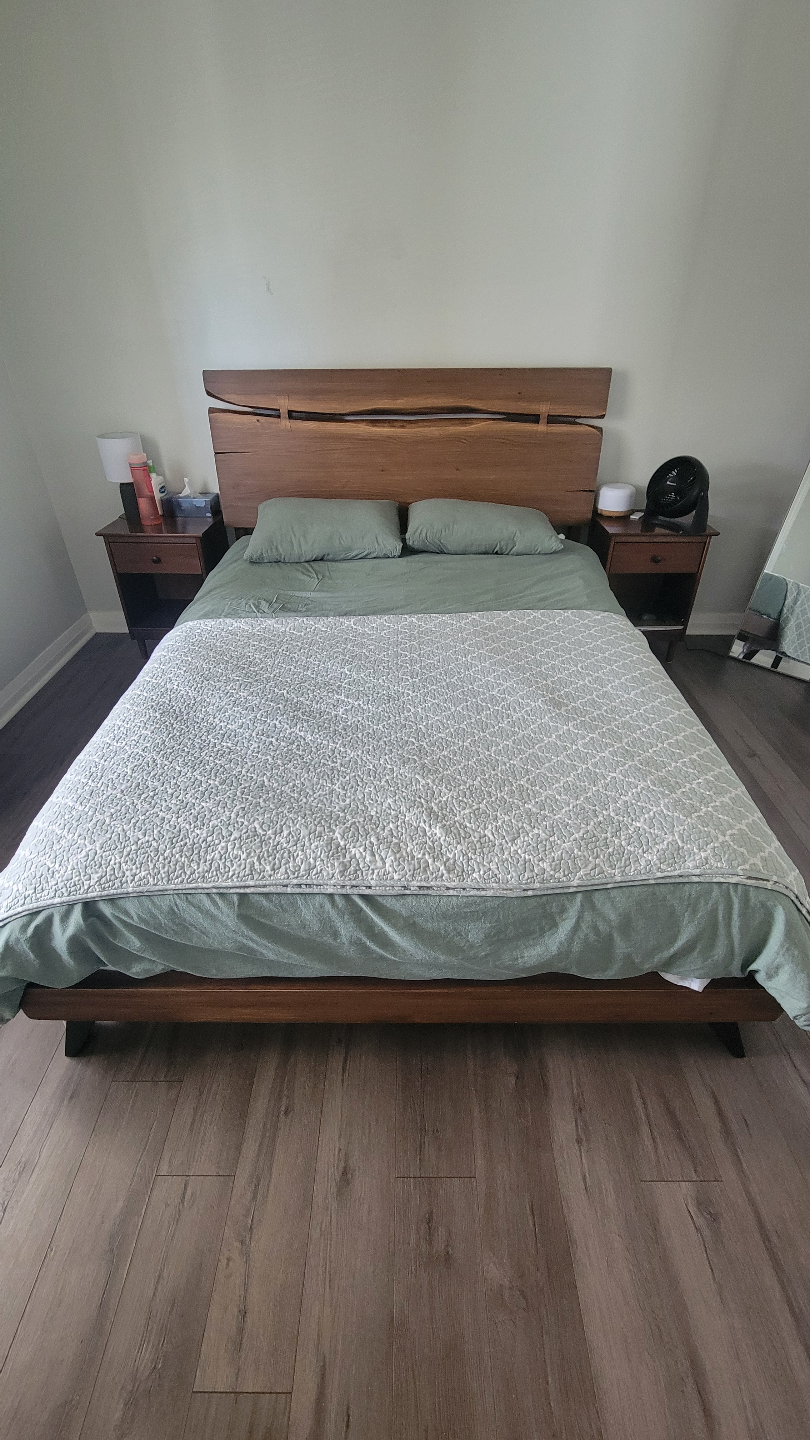 Camila Queen Bed - Rustic Brown - Live Edge Design