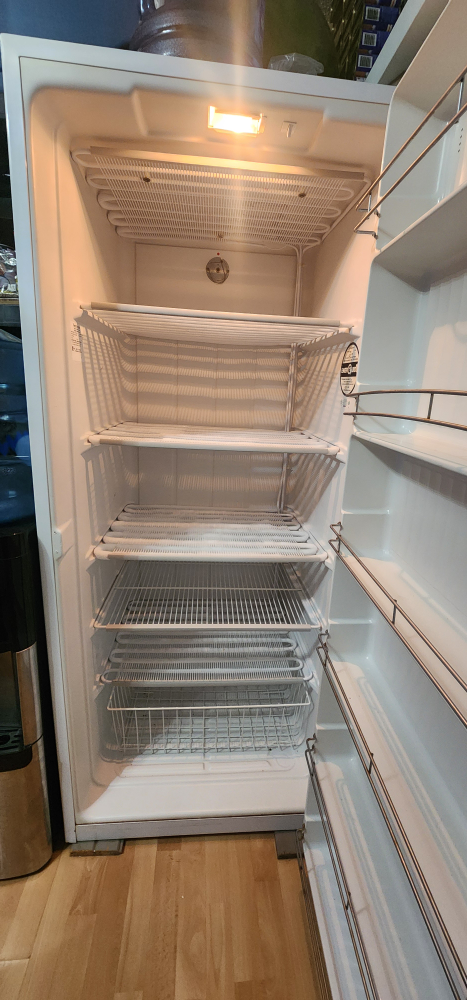 Upright Freezer - photo 3
