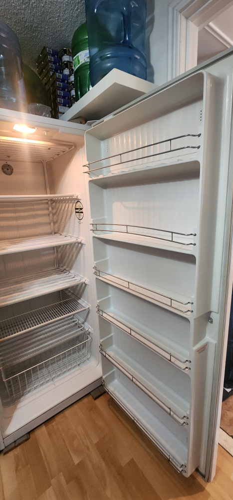 Upright Freezer - photo 4