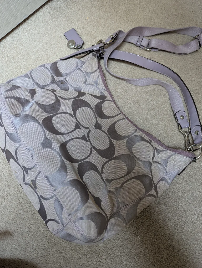 Coach Lilac Purple Signature C  Shoulder Bag image indicator(3)