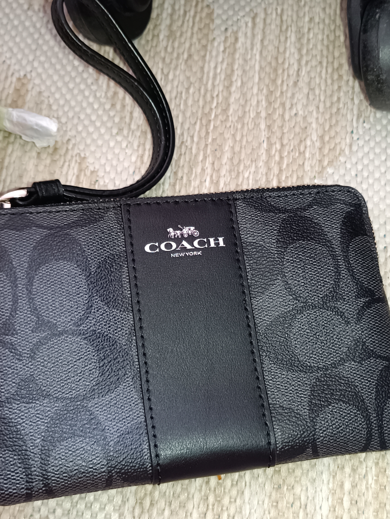 Coach New York Black Zip-Around Wallet