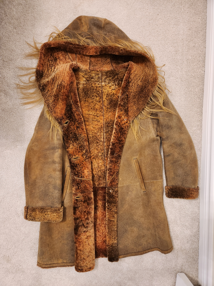Italian  Gina Bacconi Sheepskin Coat - Size L