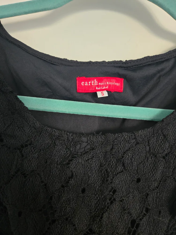 Black lace dress from Japan image indicator(3)