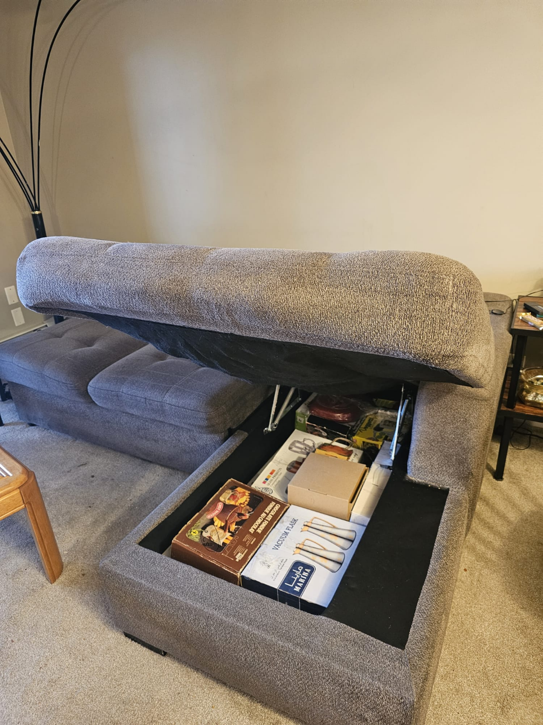 Sectional Couch With Pull out bed and storage - photo 2