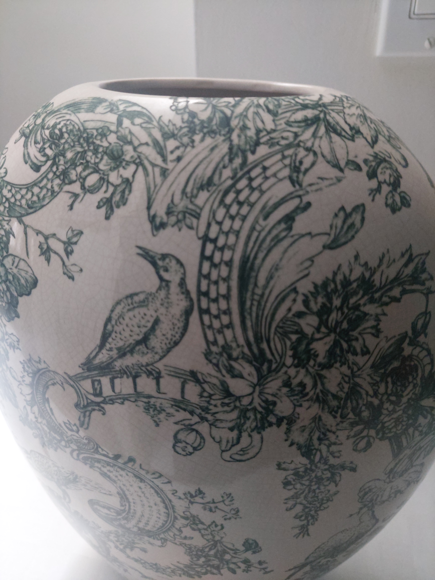 Ornate Green and White Ceramic Vase💚  ⁸ - photo 5