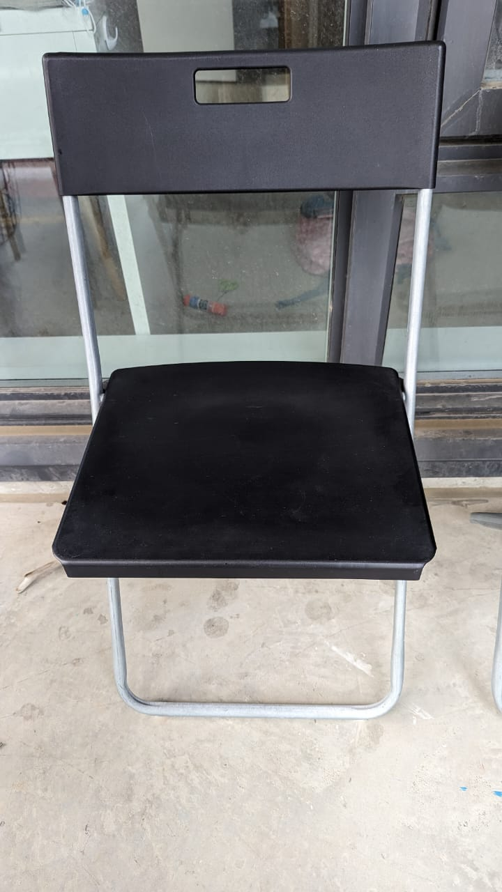 Set of 2 Black Folding Chairs & 2 Black Stools - photo 4