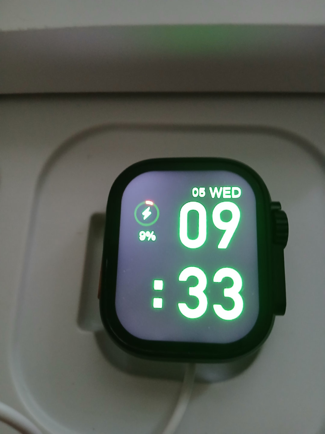 Apple Watch Series 8 GPS - Midnight Case with Black Sport - photo 3