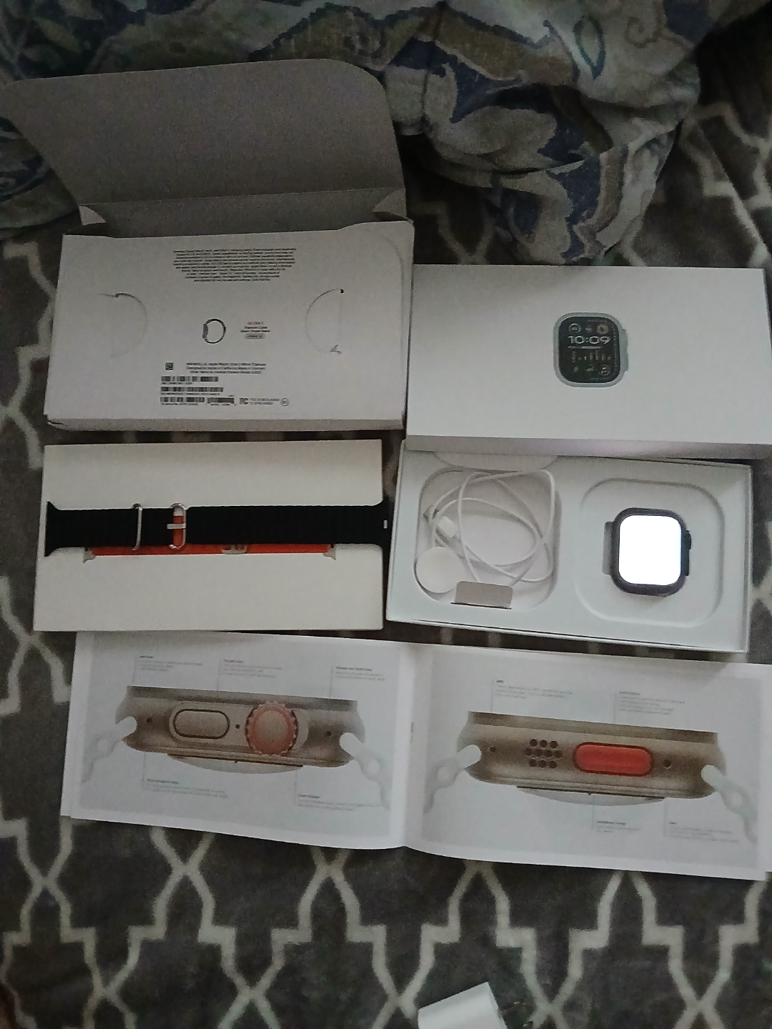 Apple Watch Series 8 GPS - Midnight Case with Black Sport - photo 4