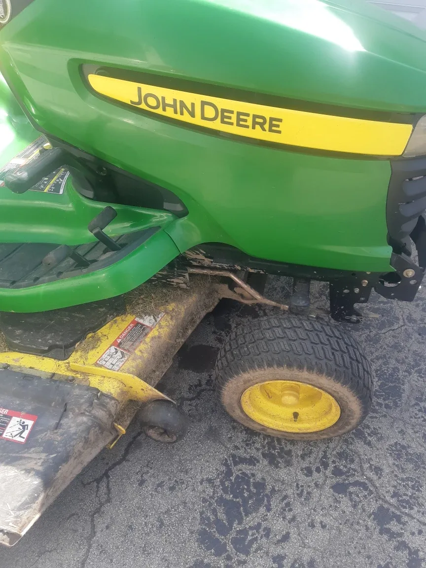 John Deere Lawn Tractor image indicator(8)