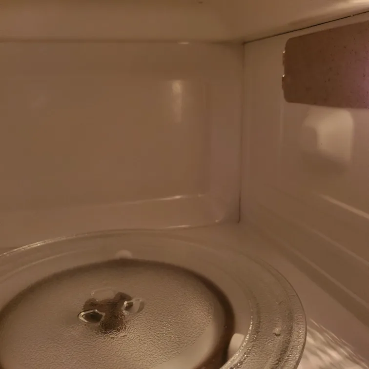 0.7 cu. ft. Microwave image indicator(5)