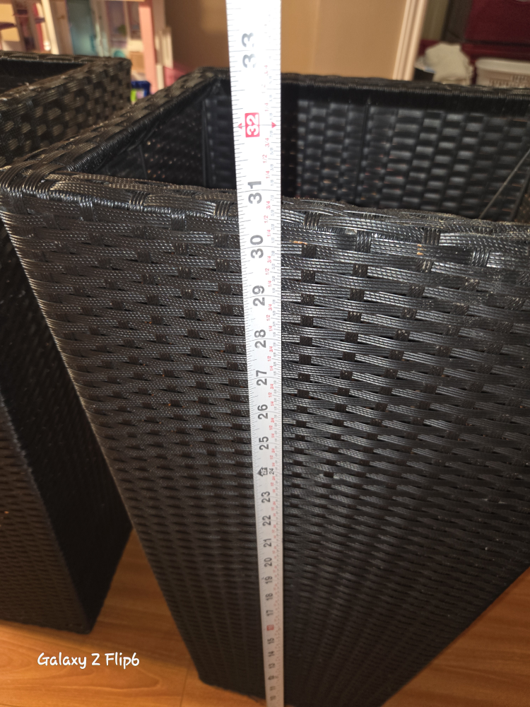 Pair of Black Wicker Planters - photo 3