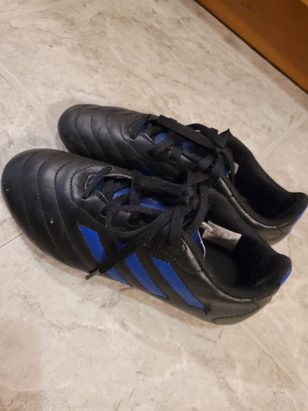 Adidas Kids Soccer Cleats Size 1 - photo 2