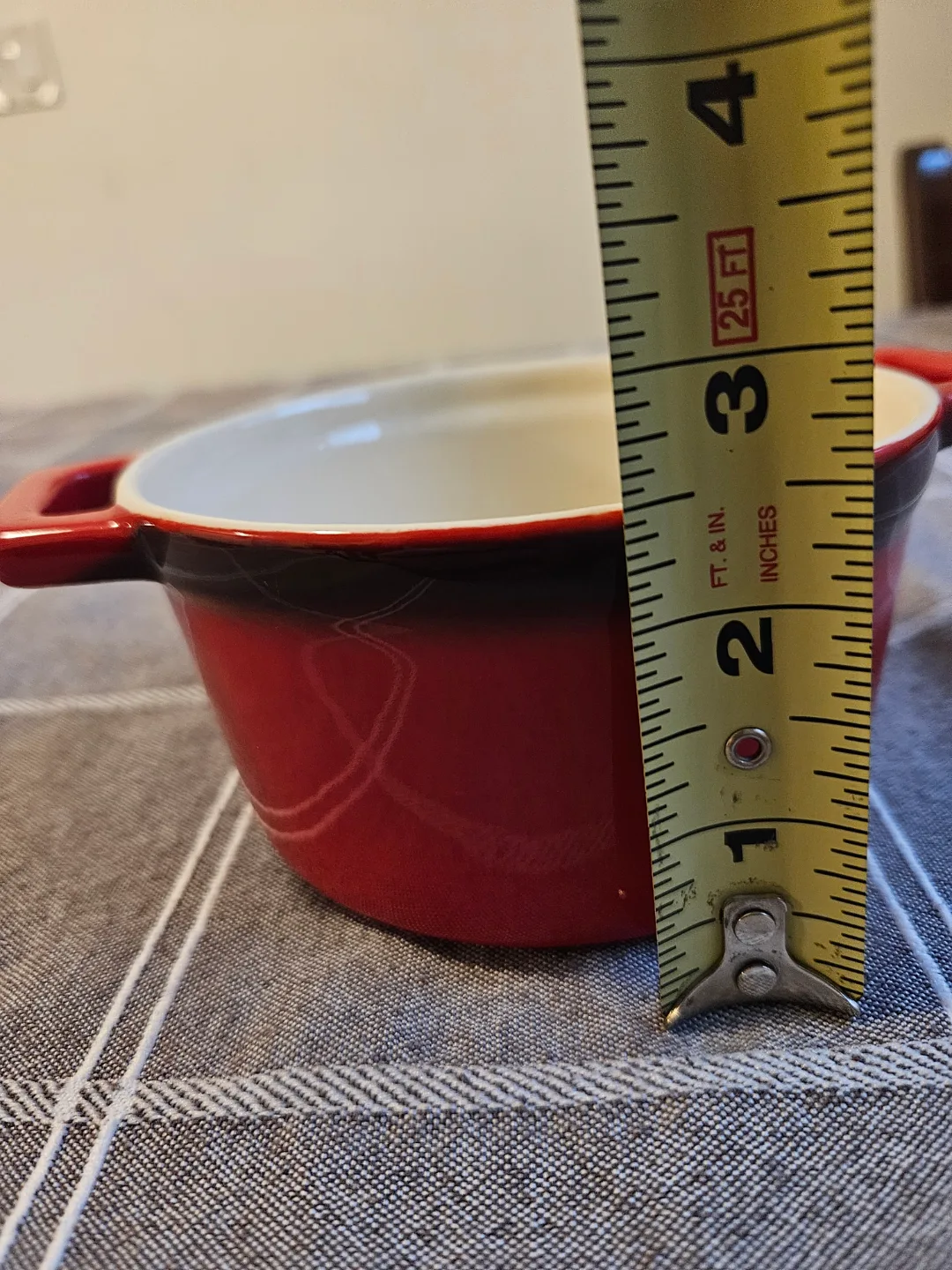 Forum Red Ceramic Ramekin (no lid) 💚 image indicator(2)