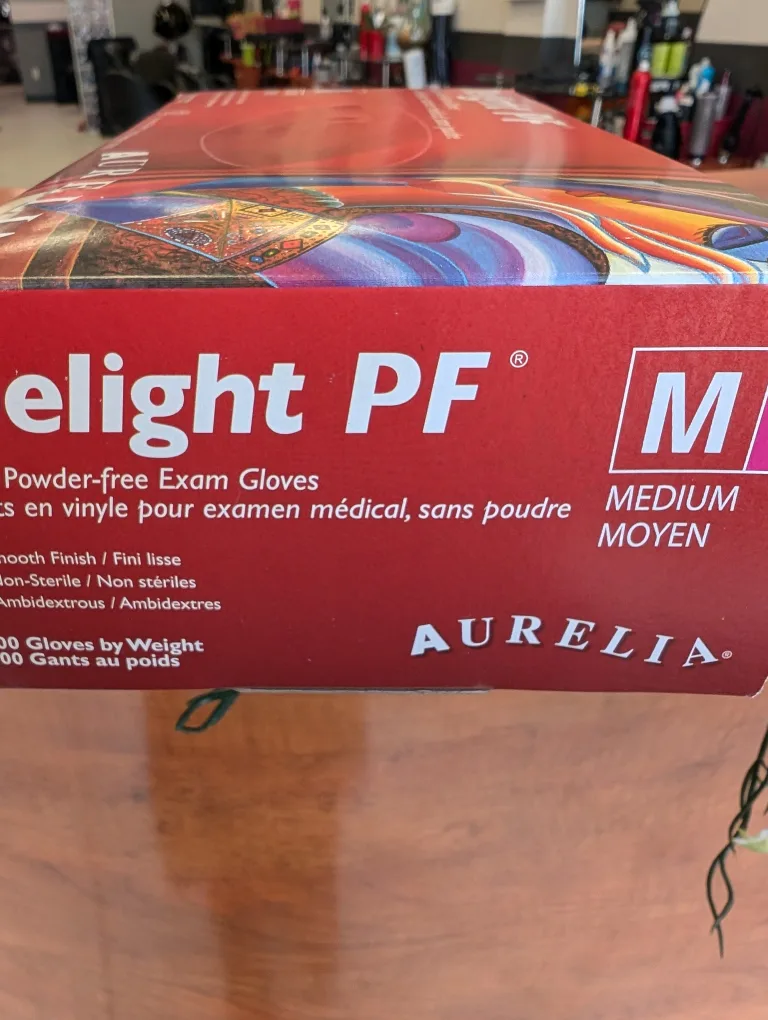 Aurelia Delight PF Vinyl Powder-Free Exam Gloves - Medium image indicator(5)