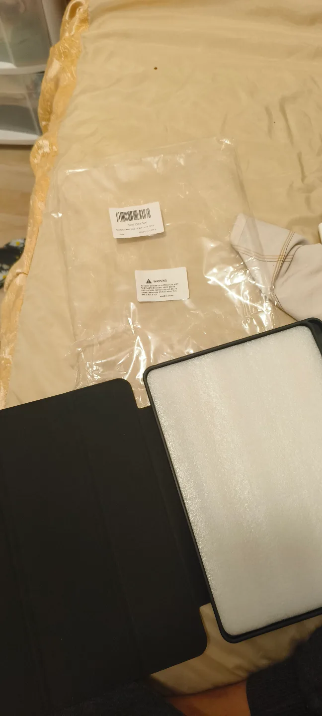 New Black Tablet Case with Stand thumbnail