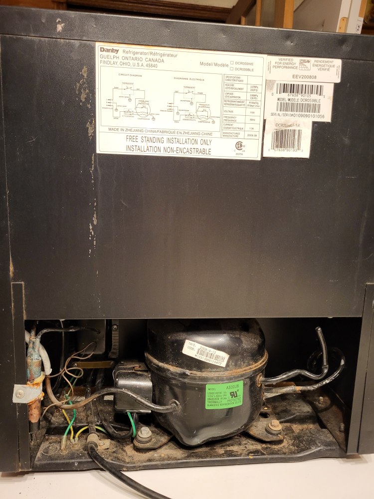 Danby mini fridge - photo 4