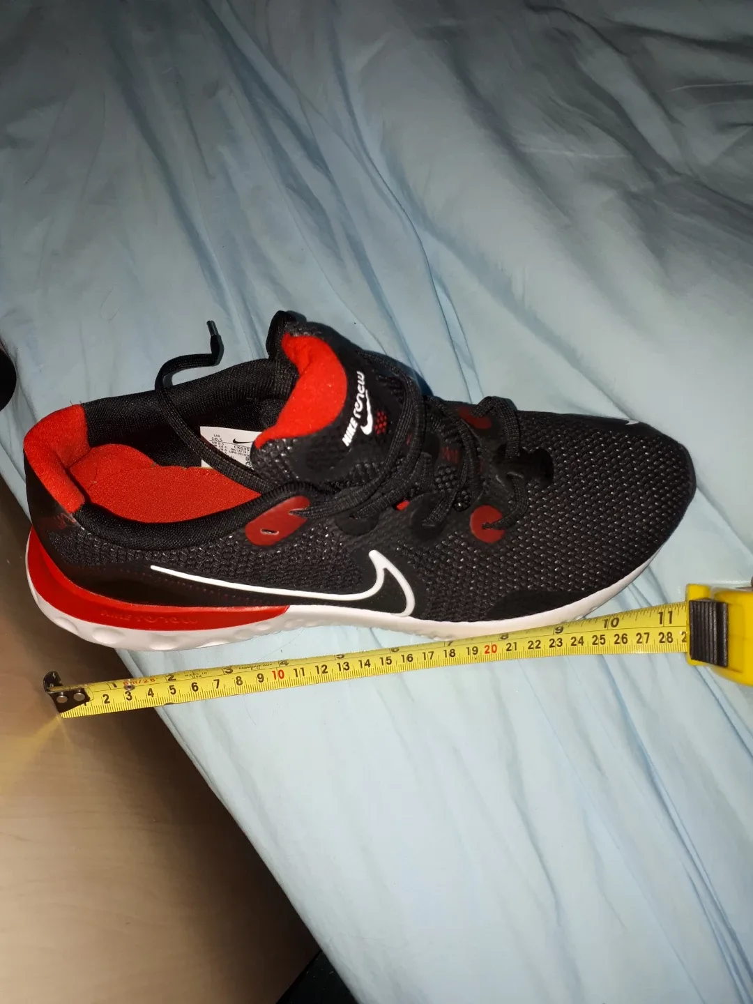 Brand new Nike Men's Running Shoes image indicator(4)