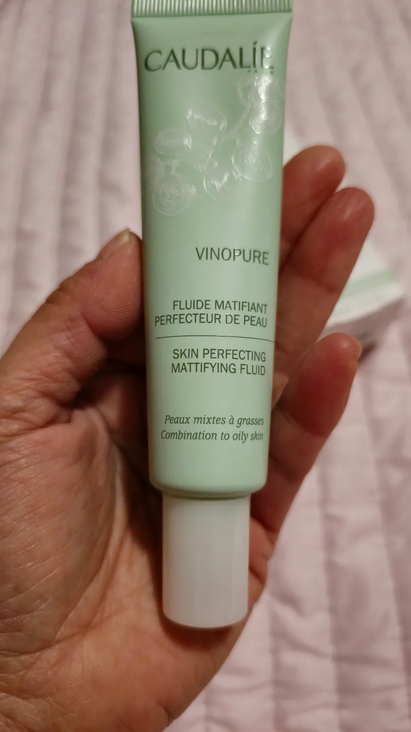 Caudalie Vinopure Skin Perfecting Mattifying Fluid 40ml image indicator(2)