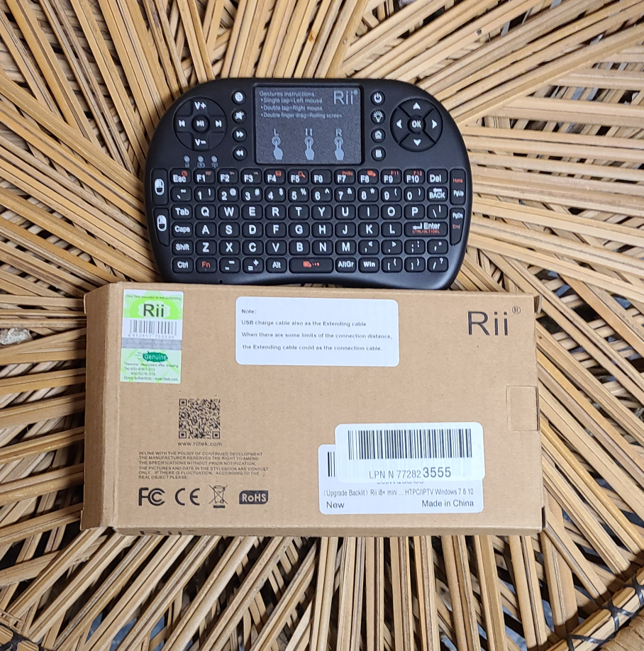 Rii Mini Wireless Keyboard with Touchpad