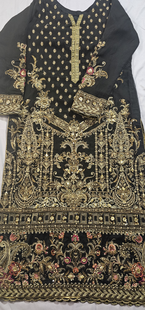 Charizma Black and Gold Embroidered 3-Piece Suit - Medium - photo 4