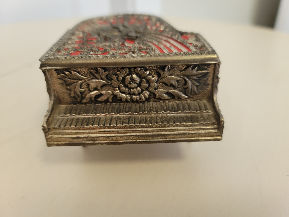 Vintage Musical Jewellery Box Piano Shaped Trinket Box - photo 4