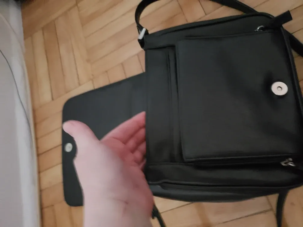 Verage Black Leather Shoulder Bag image indicator(2)