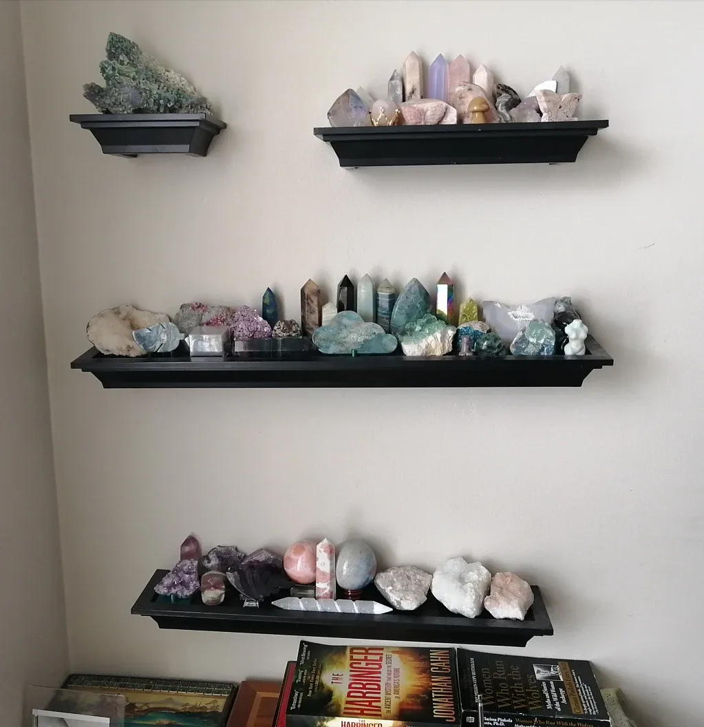 Floating Shelves image indicator(3)