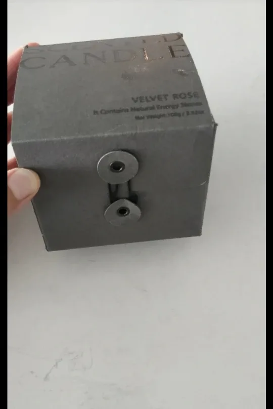 Velvet Rose Aromatherapy Candle - 100g image indicator(3)