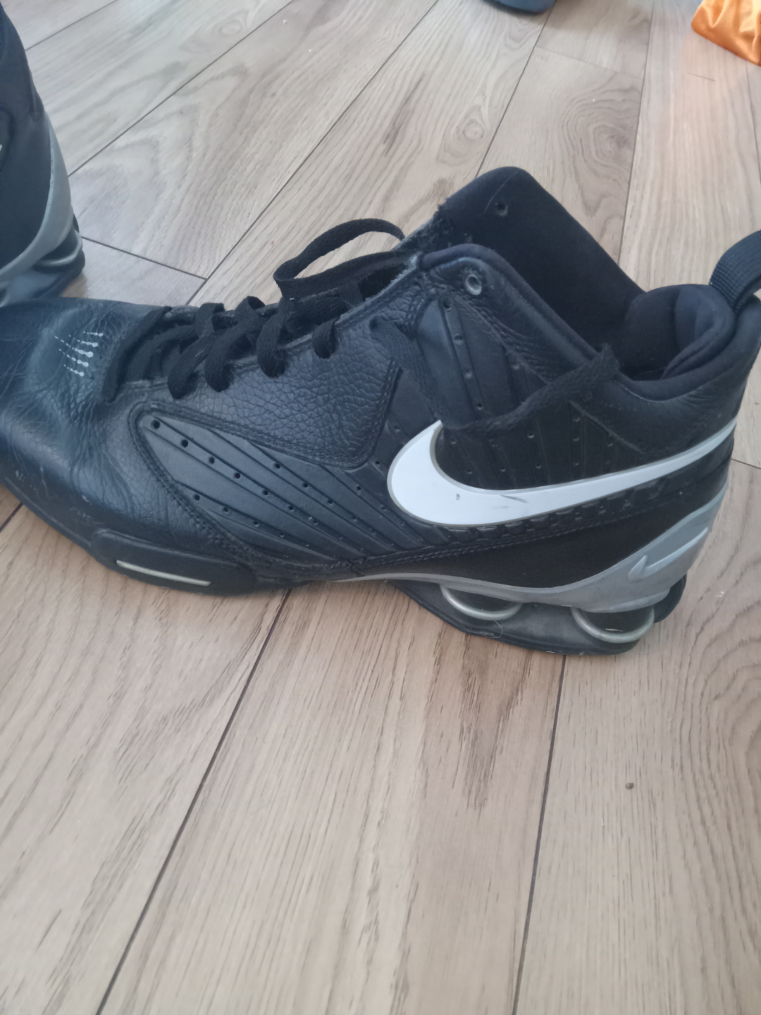 Nike Shox basketball shoes - photo 2
