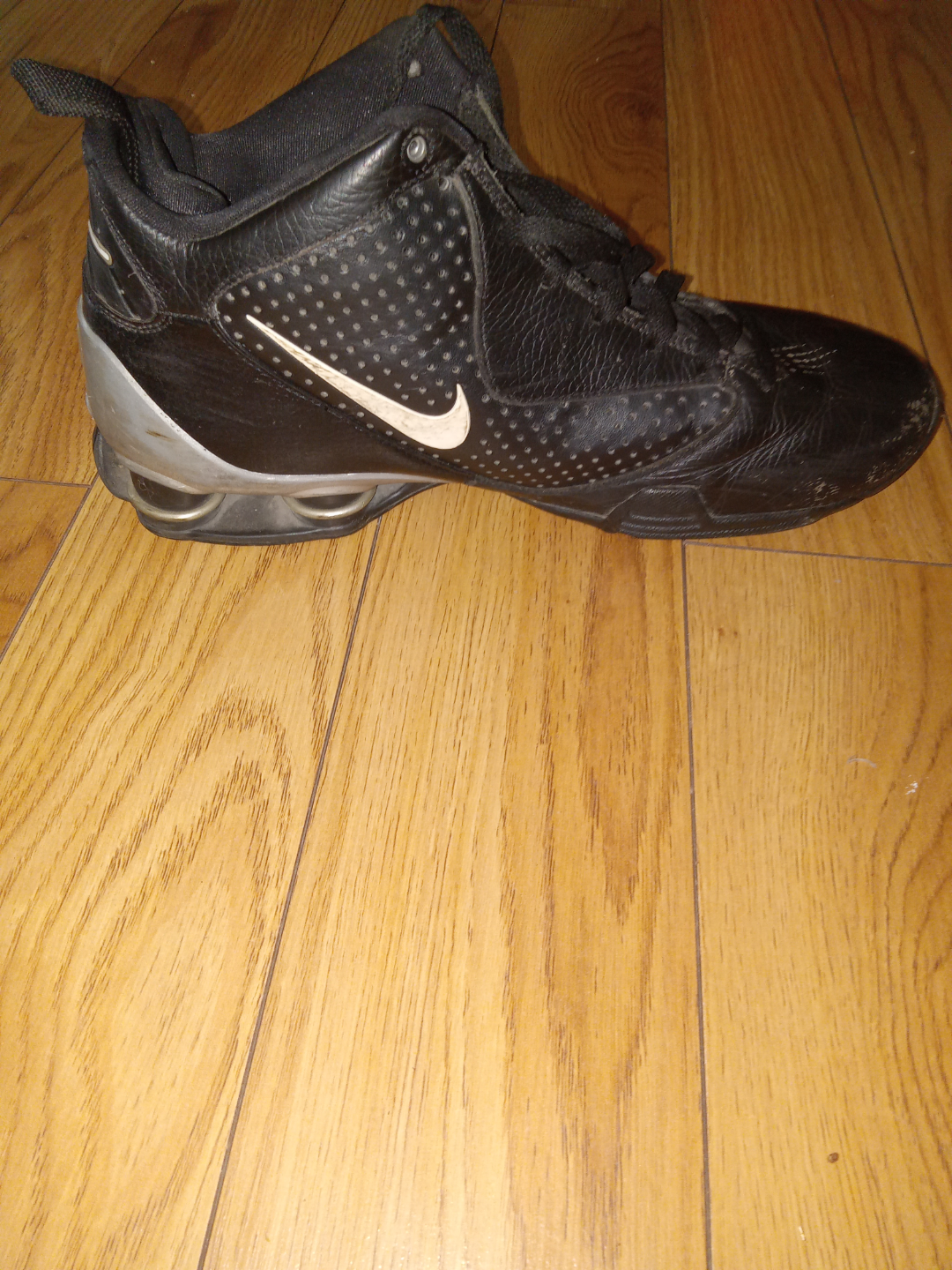 Nike Shox basketball shoes - photo 4