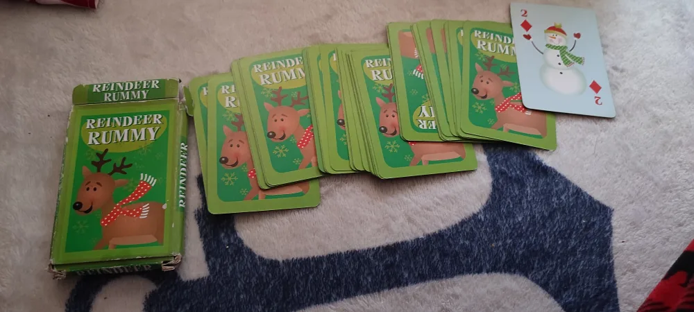 Reindeer Rummy Card Game thumbnail
