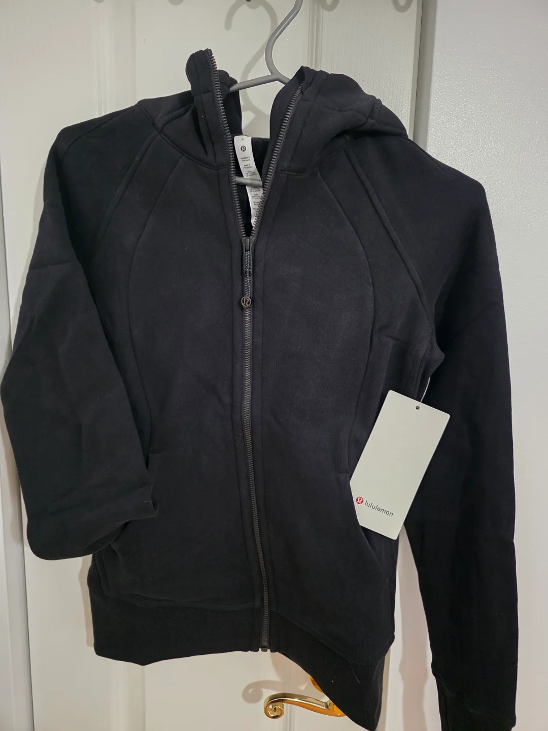 Lululemon Scuba Full Zip Hoodie - Black - Size 4 thumbnail