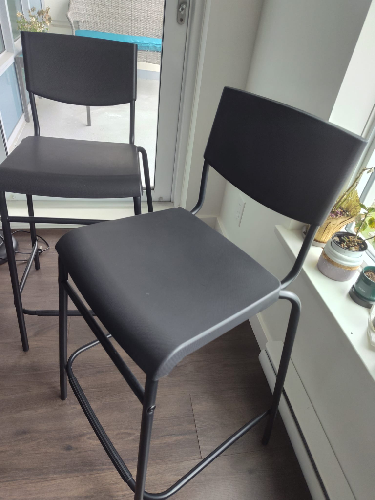 Pair of Black Counter Height Stools - photo 5