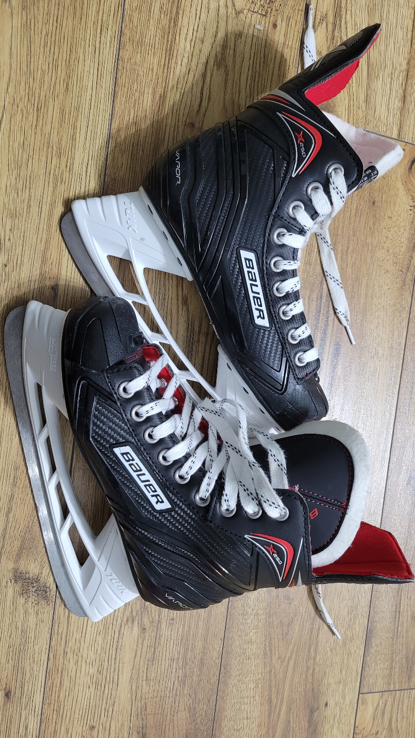 Bauer Vapor X250 Ice Skates💚